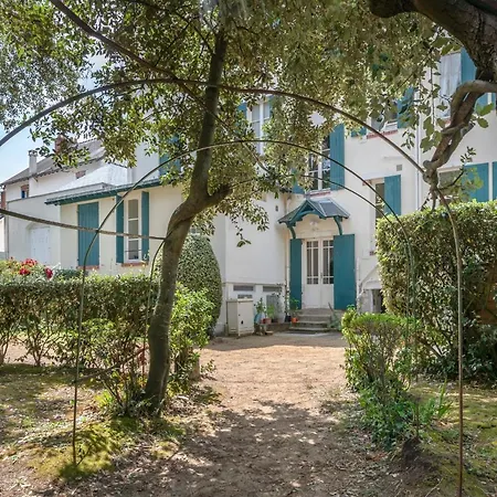 130m De La ! Sejour A 4 Appartement